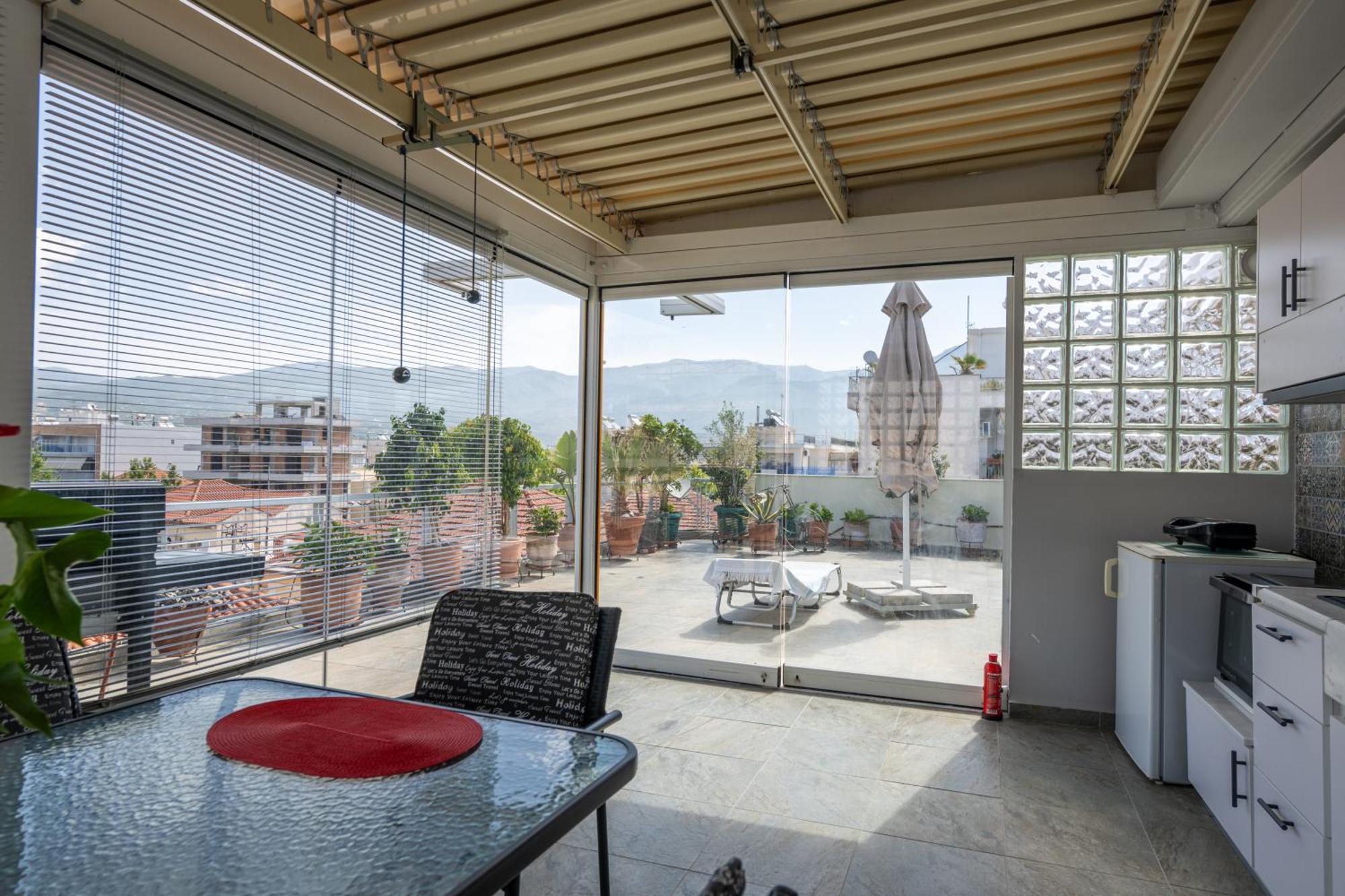 Myrto Luxurious Top Floor Studio Kalamata Extérieur photo