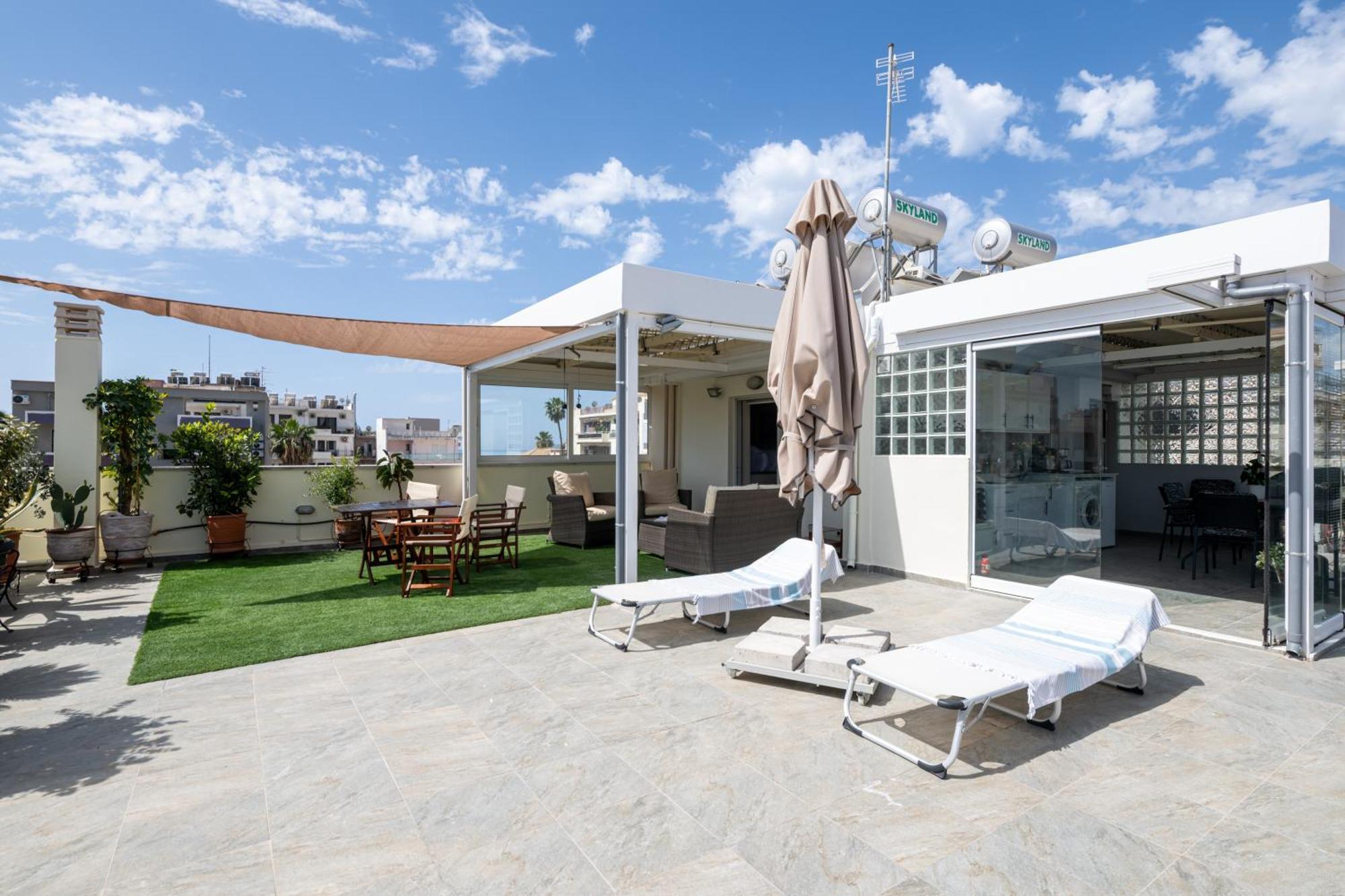 Myrto Luxurious Top Floor Studio Kalamata Extérieur photo